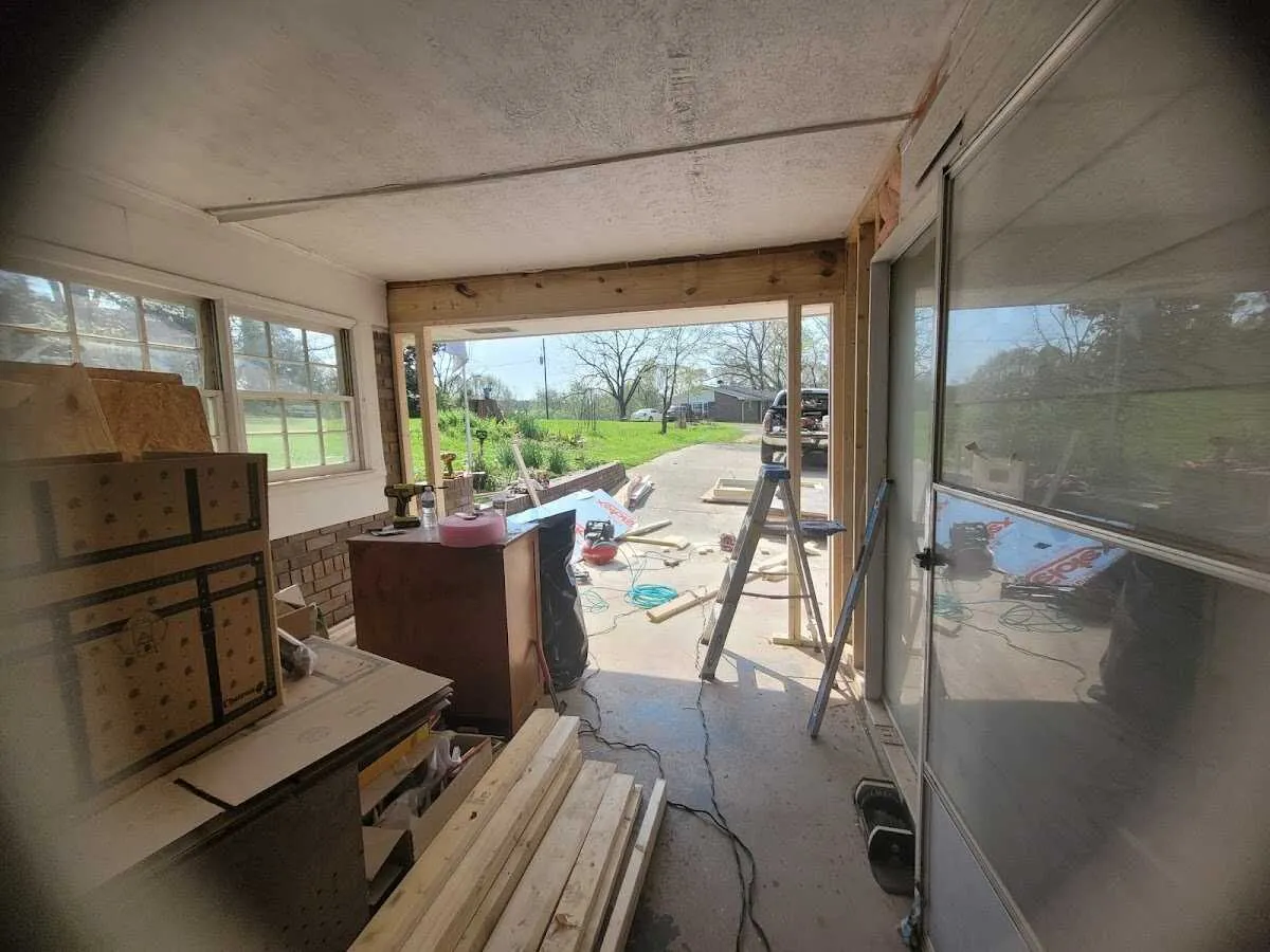 Air movers and dehumidifier for Water Mitigation Services in Flat Rock